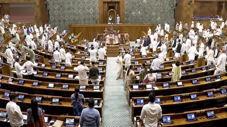 Parliament Monsoon Session: Amit Shah Challenges Rahul Gandhi On Final Day Amid Deadlock
