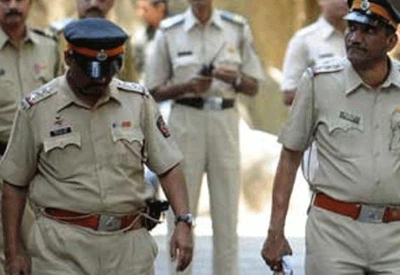 महाराष्ट्र: पालघर में सिर्फ 'अफवाह' ने कराई साधुओं की हत्या?