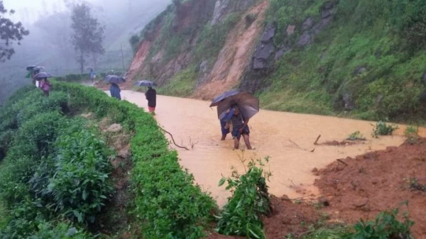 A High Level Meeting To Review The Current Flood Situation In The Country