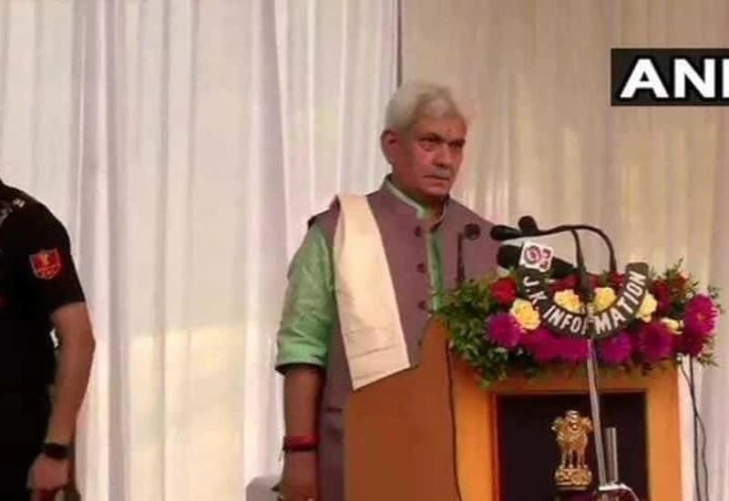 Ex-Union Minister Manoj Sinha takes oath as new Lt Governor of J&K