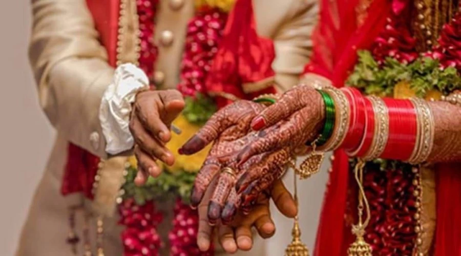 Govt passes proposal to raise legal age of marriage for women to 21 yrs: Report