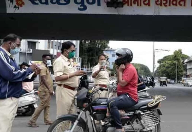 Mumbai police collects ₹4 cr fine from mask violators in 1 month