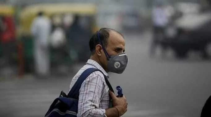 Police collect ₹9.3L from 9,370 people for not wearing masks in Noida