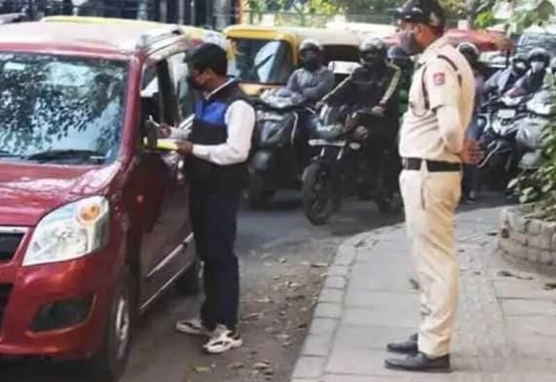 Car a public space, mask mandatory even if a person is driving alone: Delhi HC