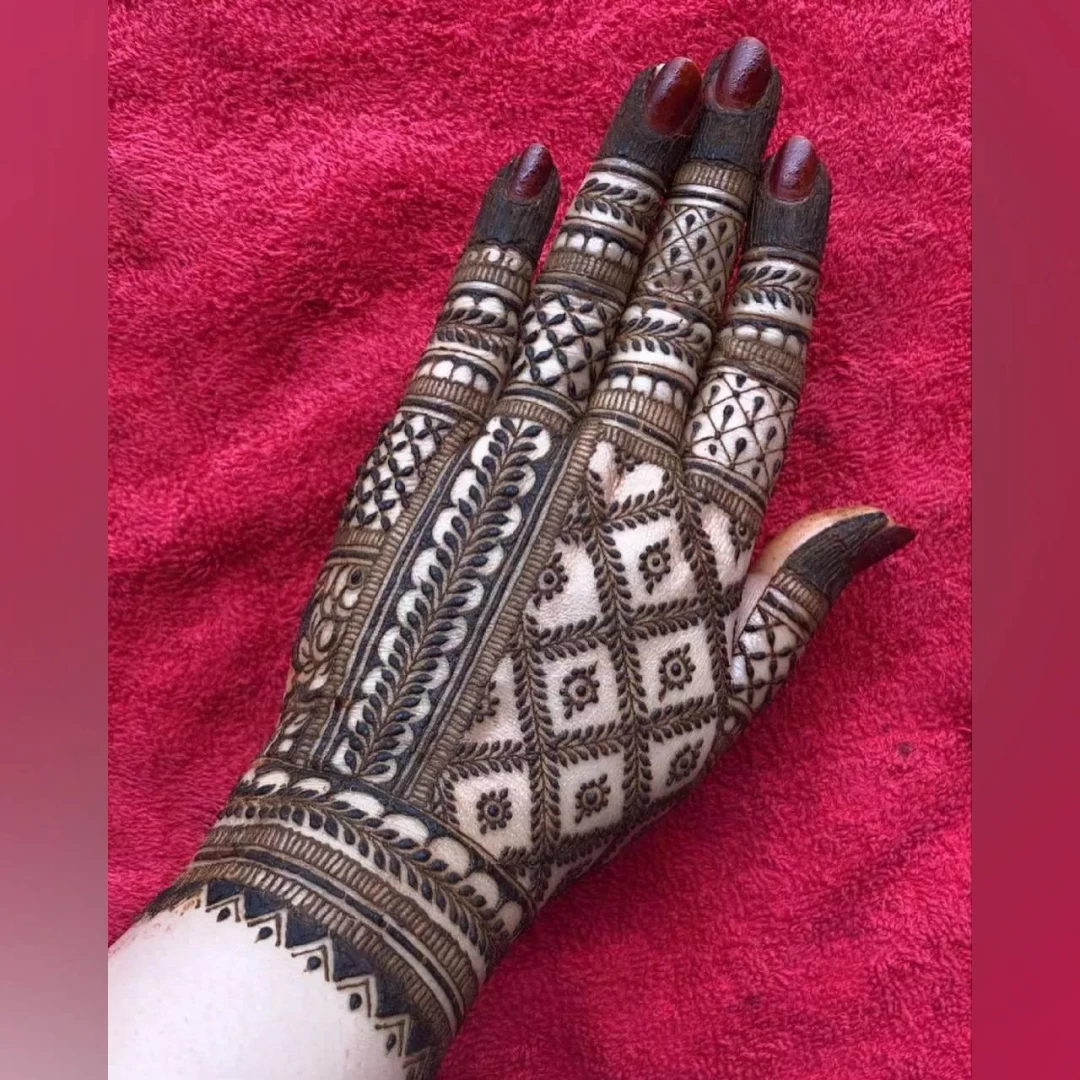 मेहंदी डिजाइन