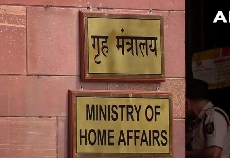 गृह मंत्रालय ने सभी राज्यों को लिखा पत्र, कहा- प्रवासियों के लिए चलाएं और ट्रेनें