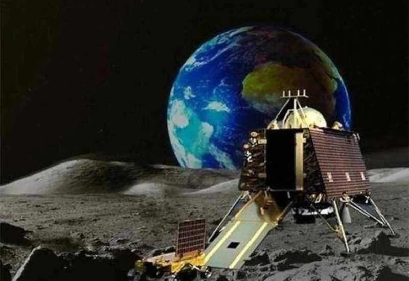 नया अपडेट: विक्रम लैंडर से अबतक नहीं हो सका है संपर्क, कोशिशें जारी: इसरो