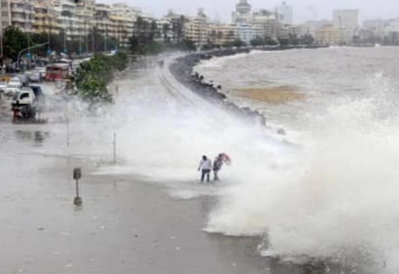 मुंबई के इतिहास में पहली बार कहर ढाएगा समुद्री तूफान?