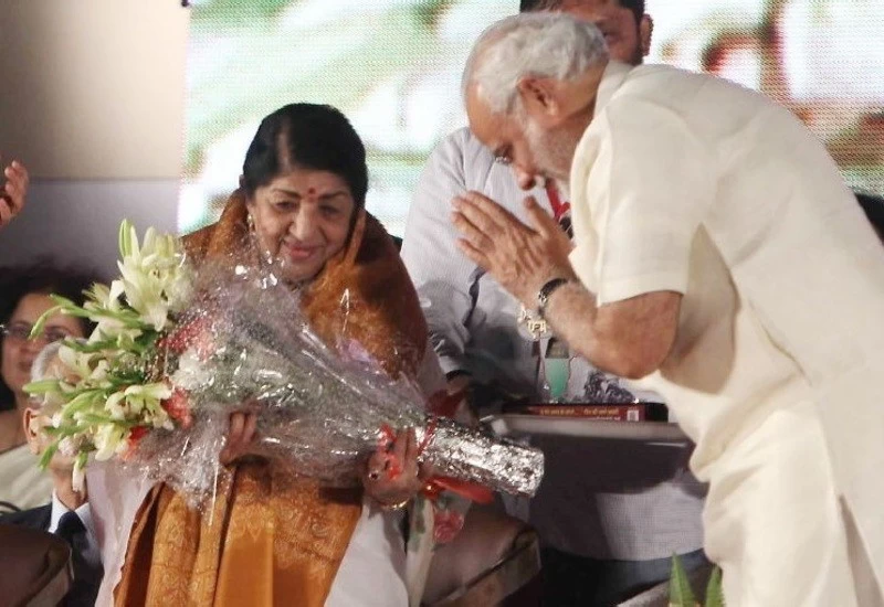 211 कलाकारों ने गाया 'आत्मनिर्भर भारत' गाना, लता मंगेशकर के ट्वीट पर PM मोदी ने लिखी ये बात
