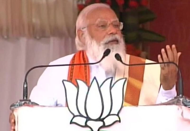 एलडीएफ ने सोने के कुछ टुकड़ों के लिए केरल को धोखा दिया: पीएम मोदी