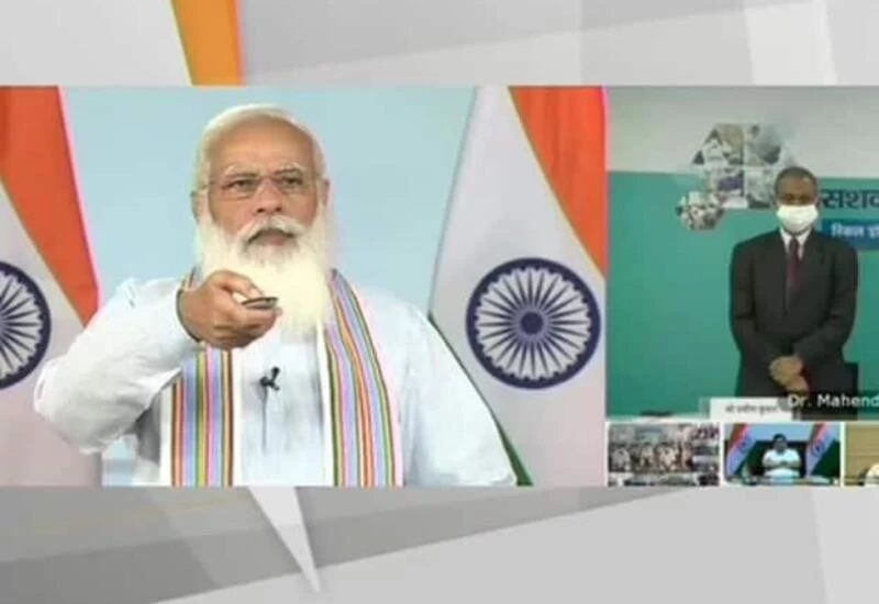 PM launches crash course to train 1L COVID-19 frontline workers