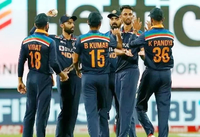 KKR fast bowler Prasidh Krishna tests covid positive England tour in jeopardy