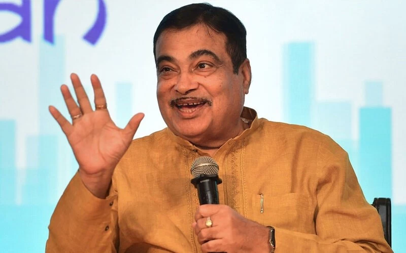 गडकरी ने किसानों को दी सलाह- 'सरकार के भरोसे न रहें, कमाई के लिए खुद करें ये काम'