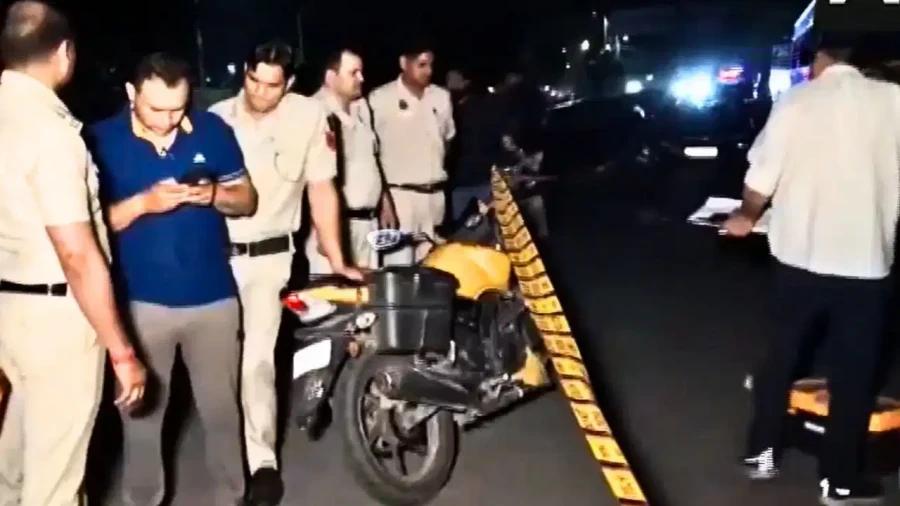 उत्तर पूर्वी दिल्ली में मर्डर: केशव चौक पर युवक की गोली मारकर हत्या, इलाका बना छावनी