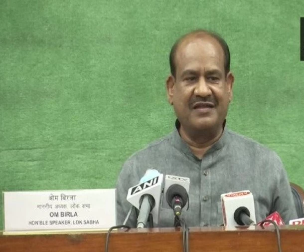 लोकसभा के 323 सांसदों का पूर्ण टीकाकरण हो चुका है: मॉनसून सत्र को लेकर बिड़ला