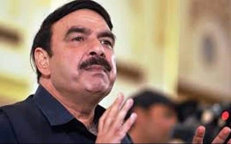 तालिबान के लिए दुनिया से पंगा लेगा पाक, कहा- दबाव में आए बिना मदद