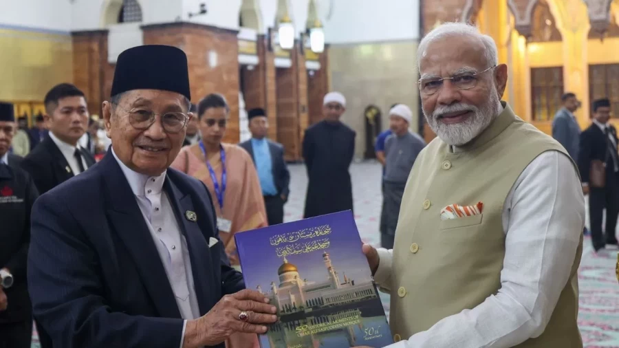 ब्रुनेई में लंच तो सिंगापुर में डिनर, आज का PM मोदी का ये है कार्यक्रम