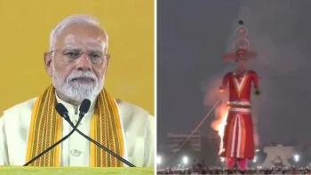 Triumph of Good Over Evil: PM Modi, Amit Shah and Nation Leaders Burn Ravana Effigies on Dussehra