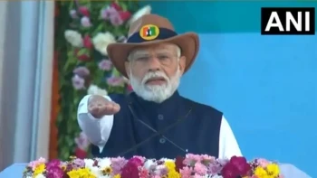 PM Modi Salutes Ekta Parade In Kevadia And Administers Security Pledge
