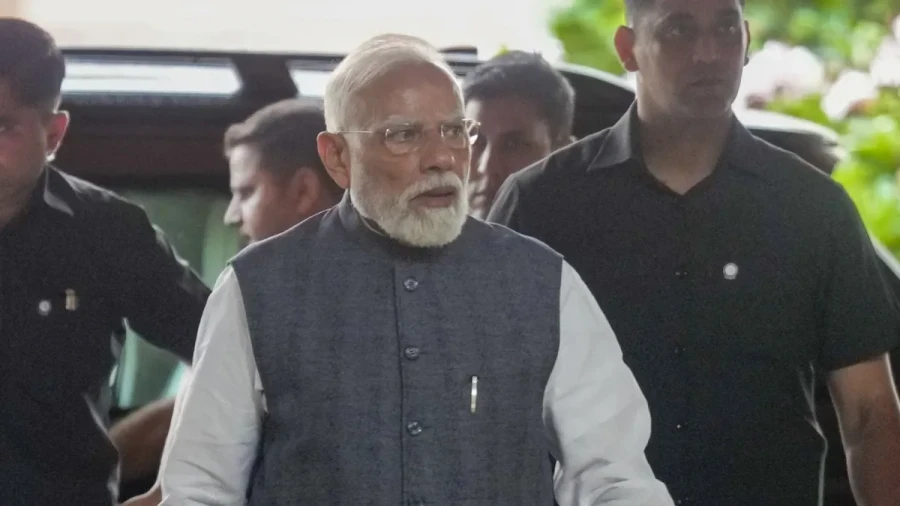PM Modi Announces Fast Track Courts For Paper Leaks; Rahul Gandhi Reacts