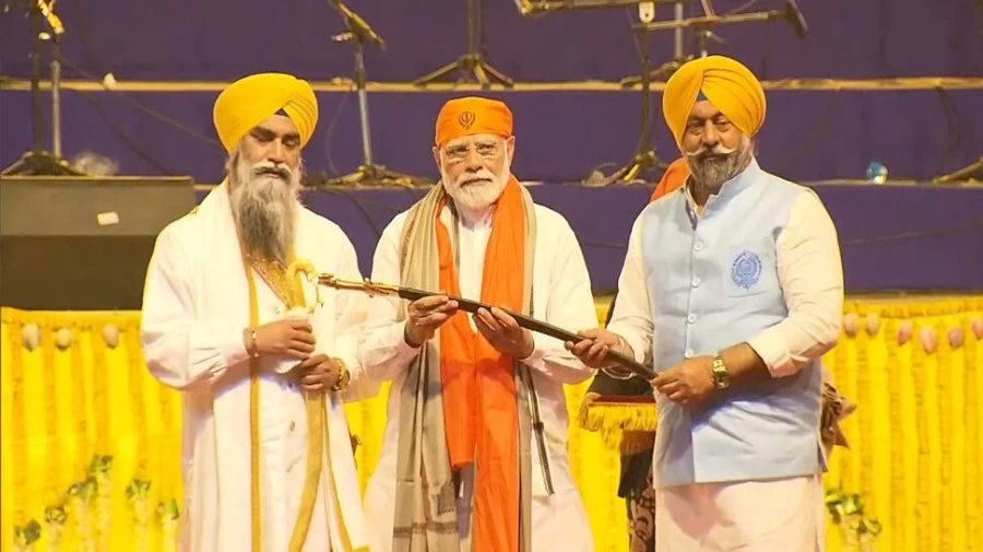 PM Modi addresses nation from Red Fort on Guru Tegh Bahadur's 400th birth anniversary