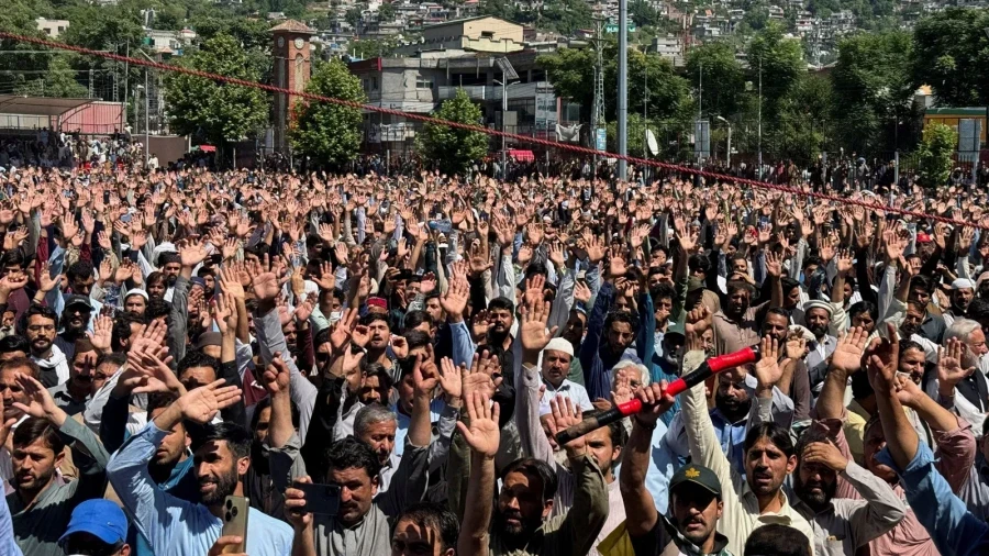 PoK Unrest: Pakistani Forces Open Fire on 40,000 Protesters Demanding Basic Rights