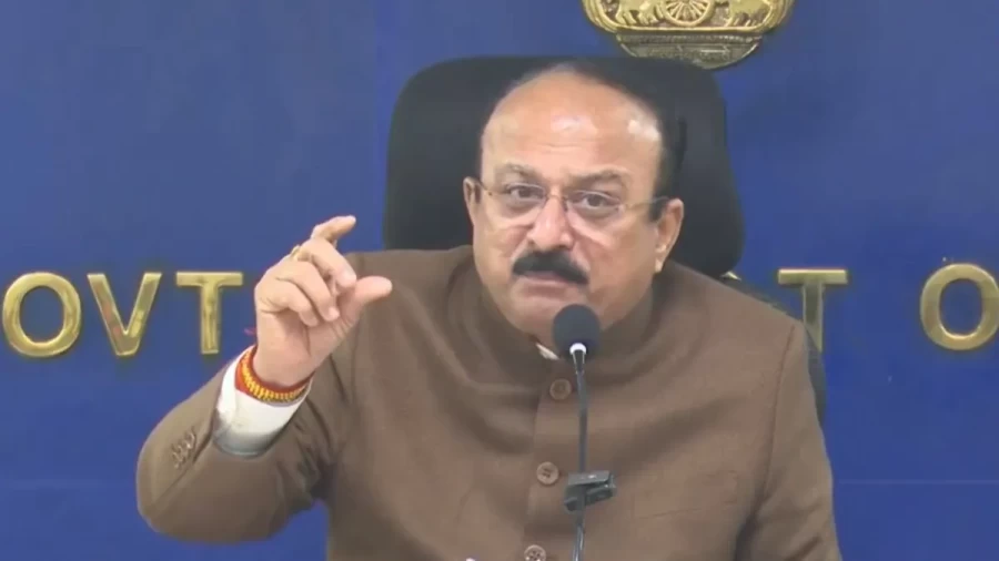 Delhi Minister Announces Air Purifiers for 10,000 Classrooms, Criticizes Previous Government on Pollution