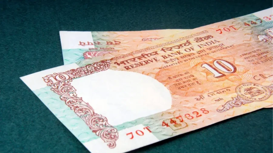 RBI To Issue Plastic Notes: Government Approves Field Trial For 10 And 20 Rupee Polymer Currency