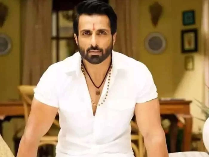 आयकर विभाग का दावा- सोनू सूद ने 20 करोड़ से ज्यादा की टैक्स चोरी की