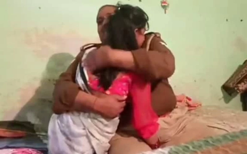 महिला के साथ अश्लील हरकतें करते कैमरे में कैद हुआ सिपाही, वीडियो वायरल होने पर निलंबित