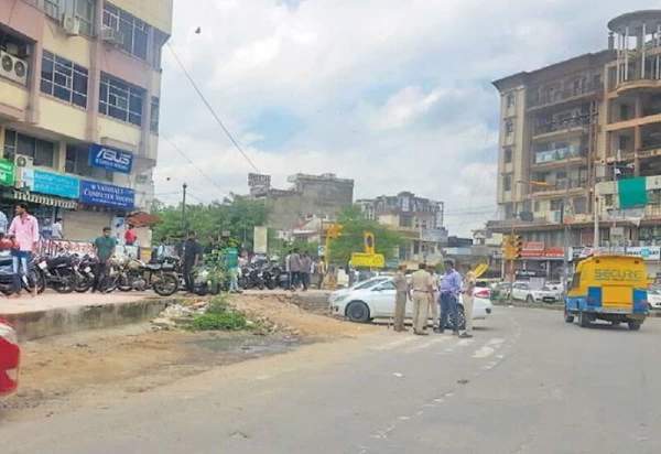 थाने में आत्मदाह मंत्री के पुलिसिया बोल- 4 साल संबंध रहा, दुष्कर्म ही था तो तब केस क्यों दर्ज नहीं 