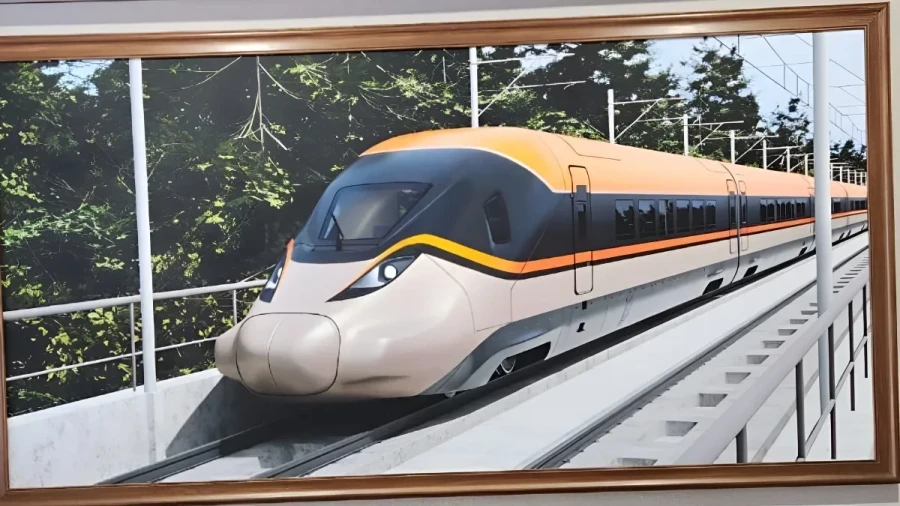 India First Bullet Train Design Revealed: Ministry of Railways Shares Official Glimpse