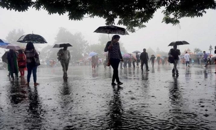 Light rain, thunderstorm to bring down Delhi temperature; air quality likely to improve