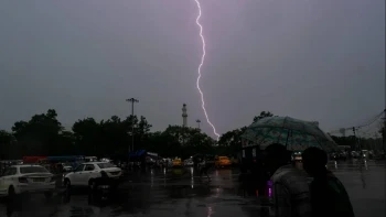 मानसून अपडेट: यूपी समेत कई राज्यों में भारी बारिश का अलर्ट, जानें मौसम का हाल