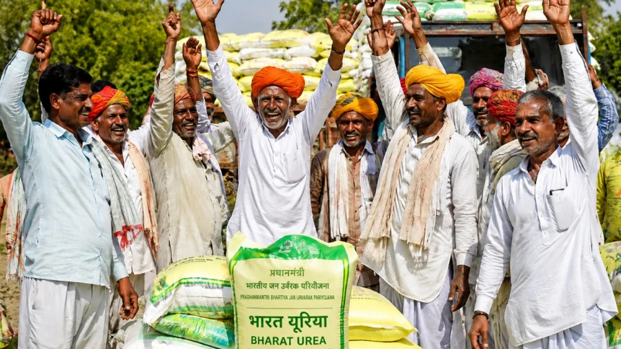 Rajasthan Farmers To Get Fertilizer Via Online Booking Ending Long Queues