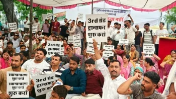 जयपुर में शिक्षकों का धरना समाप्त: मदन दिलावर ने दिया ट्रांसफर नीति का आश्वासन