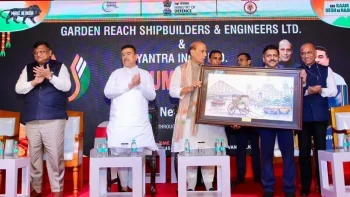 भारत बनेगा ग्लोबल शिपबिल्डिंग हब, राजनाथ सिंह ने बंगाल में 3500 करोड़ के प्रोजेक्ट्स की रखी नींव