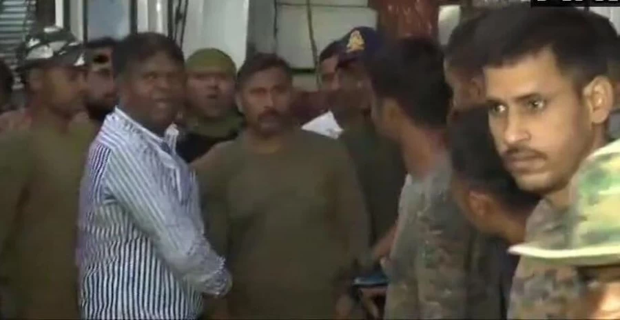 CoBRA soldier kidnapped by Naxals released after over 100 hours; pic surfaces