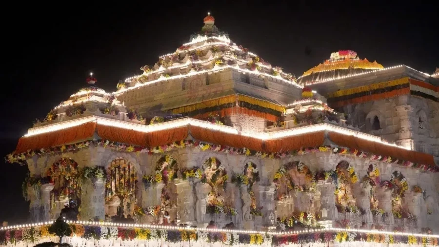 Ram Temple Donation Controversy: Devotees Raise Questions Over Missing 3kg Silver Lamp
