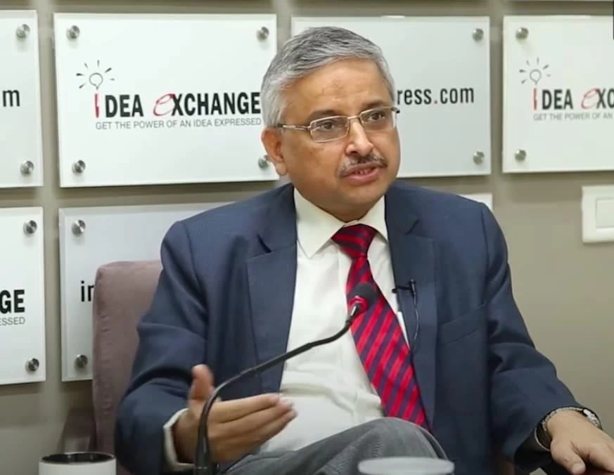 3rd COVID-19 wave inevitable, could hit India in 6-8 weeks: AIIMS chief