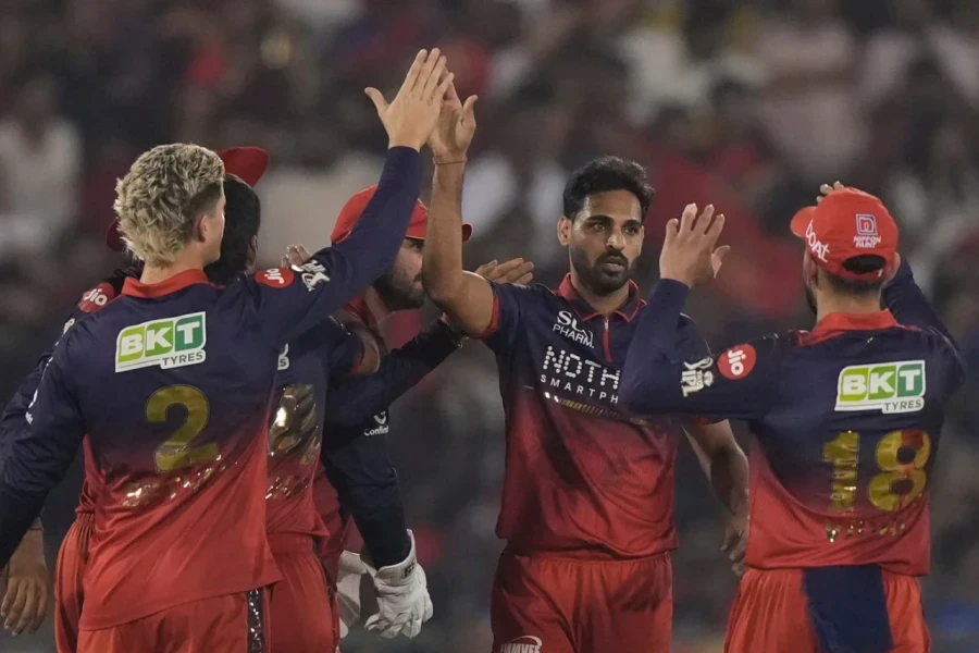 RCB vs MI Highlights: Bengaluru Knocks Mumbai Out of Playoff Race with 2-Wicket Win