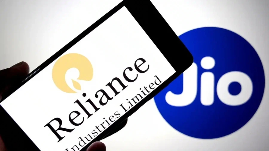 Reliance Project Jupiter: Mukesh Ambani Prepares Jio for India Largest IPO Listing