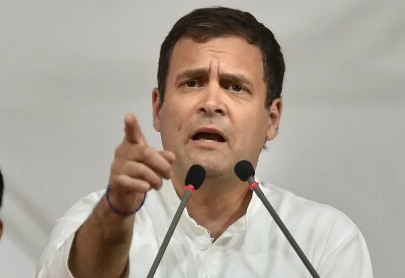 हाउडी मोदी: शेयर बाजार में उछाल के लिए प्रधानमंत्री कुछ भी करने को तैयार- राहुल गाँधी