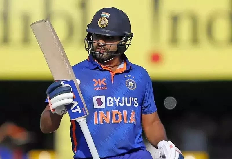 Captain Rohit took a shocking decision, showed the way out to these 2 deadly players