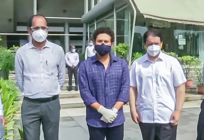 Sachin Tendulkar inaugurates plasma therapy unit in Mumbai hospital