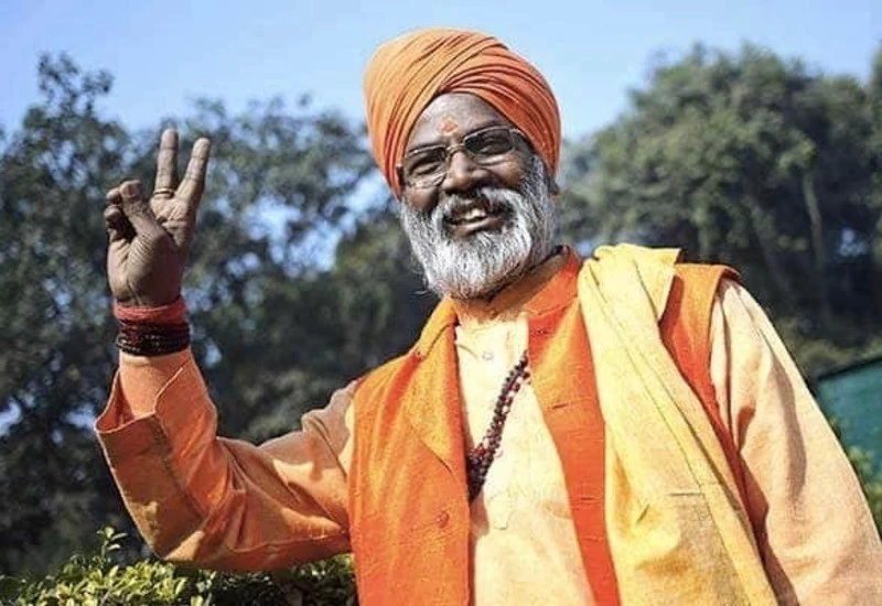 यूपी में योगी, देश में मोदी, यहां संविधान चलेगा, फतवा नहीं, पत्थरबाजी Vs बुलडोजर पर बोले साक्षी महाराज