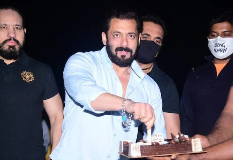 इस तरह सलमान ने मनाया अपना 55वां जन्मदिन, फैंस से की एक खास अपील