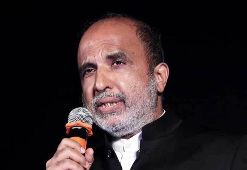 100 Cong leaders wrote to Sonia seeking leadership change: Sanjay Jha