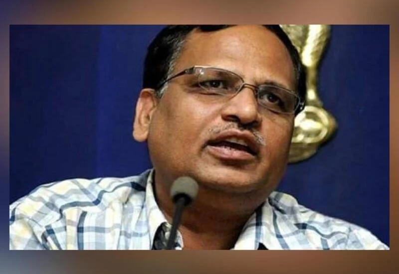 Remain alert during Holi, wear masks all the time: Delhi govt