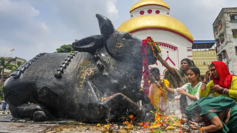 Sawan 2026: Second Monday Features Rare Som Pradosh Vrat Coincidence